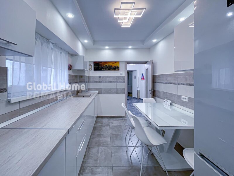 Piata Unirii, Blv Unirii, apartament 3 camere, renovat, mobilat, utilat.