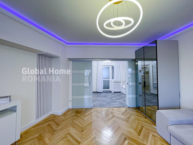 Piata Unirii, Blv Unirii, apartament 3 camere, renovat, mobilat, utilat.